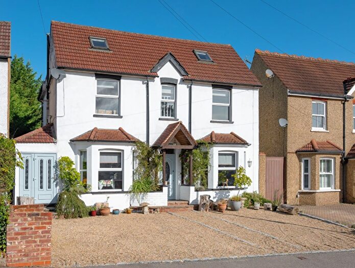 4 Bedroom Detached House For Sale In Coulsdon, Surrey, CR5