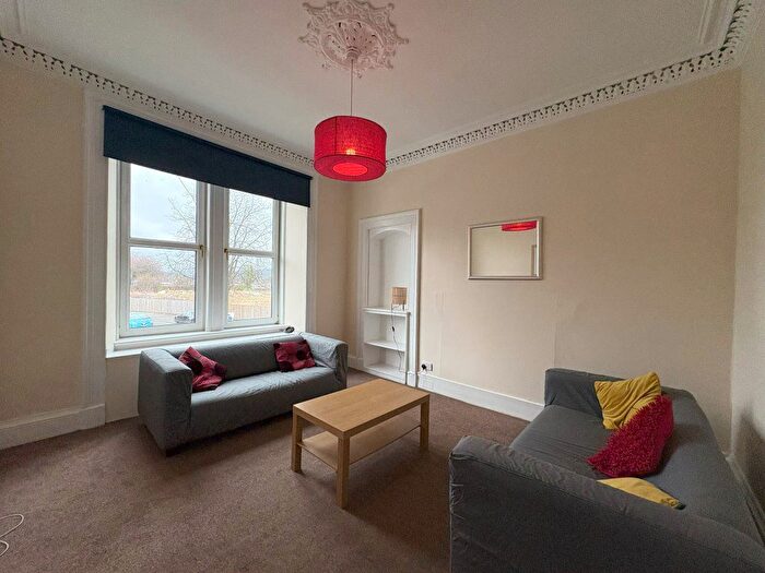 4 Bedroom Maisonette To Rent In Union Street, Stirling, FK8