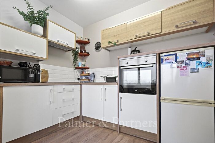 1 Bedroom Flat To Rent In The Spectrum, Dunlop Road, Ipswich, Suffolk, IP2