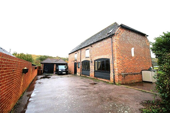 4 Bedroom Detached House To Rent In Thong Lane, Shorne, Gravesend, Kent, DA12