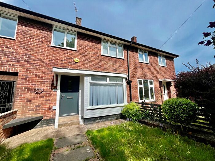 3 Bedroom Property To Rent In Harley Gardens, Leeds, LS13