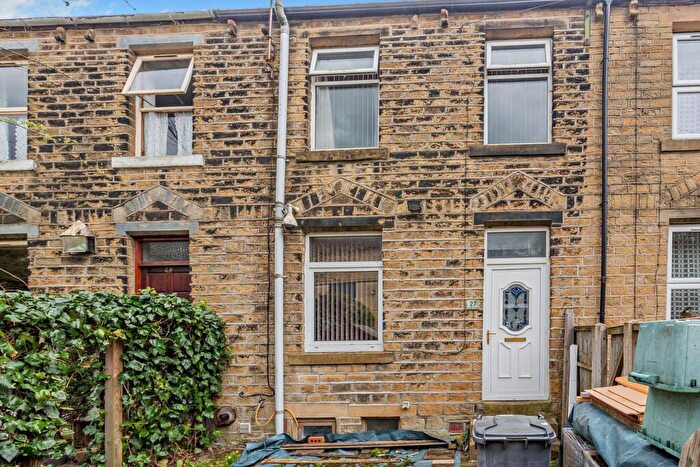 2 Bedroom Terraced House For Sale In Spa Mill Terrace, Slaithwaite, Huddersfield, HD7