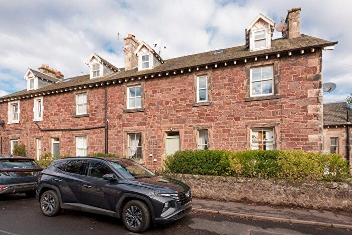 2 Bedroom Flat For Sale In School Road, East Linton, East Lothian, EH40
