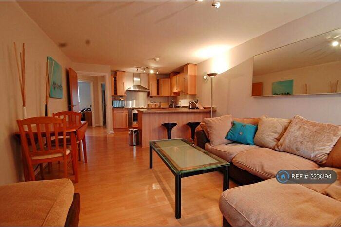 2 Bedroom Flat To Rent In Egerton Street, Chester, CH1