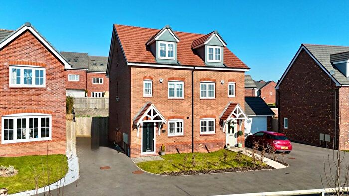 3 Bedroom Semi-Detached House For Sale In Clarke Way, Stone, ST15