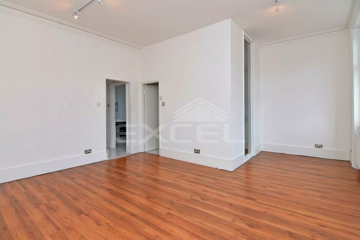 2 Bedroom Apartment To Rent In Elsworthy Road, NW3