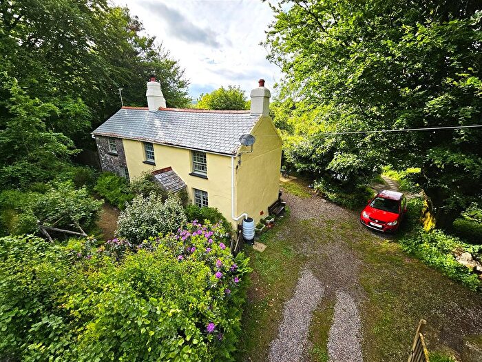 3 Bedroom Property For Sale In Postbridge, Yelverton, PL20