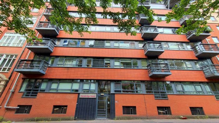 2 Bedroom Apartment To Rent In Stonebridge House, Coburg St, M1