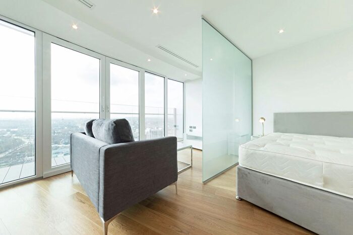 Studio To Rent In Crossharbour Plaza, Canary Wharf, E14