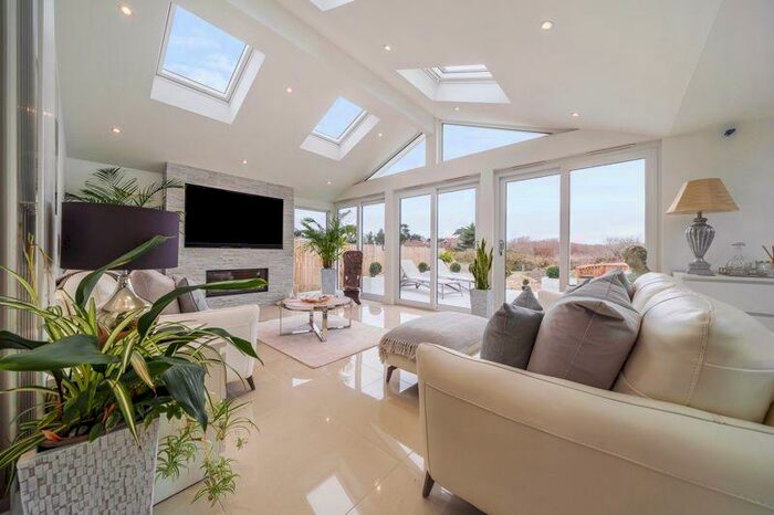 3 Bedroom Chalet For Sale In Meon Shore, Titchfield, PO14