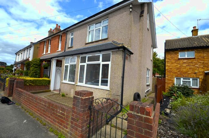 5 Bedroom Semi-Detached House To Rent In Clarendon Road, Ashford, TW15