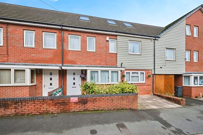 4 Bedroom End Terrace House For Sale In Hamilton Road, Birmingham, B21