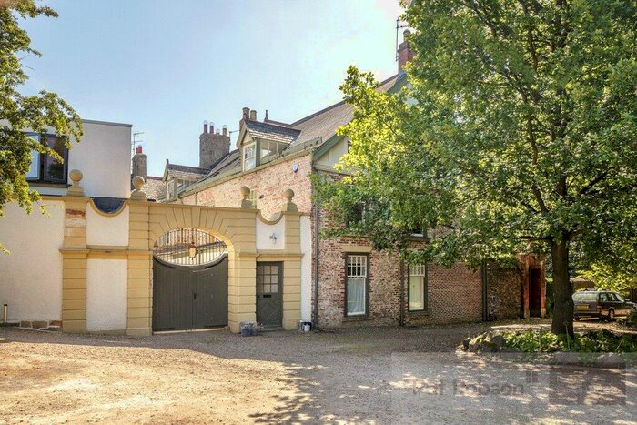 2 Bedroom House To Rent In The New House, White Knights, Belle Grove Place, Spital Tongues, NE2