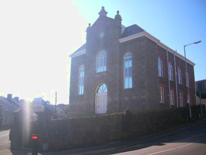 2 Bedroom Property To Rent In Vicarage Road, Morriston, Swansea SA6