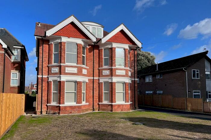 1 Bedroom Flat To Rent In Southbourne, BH6