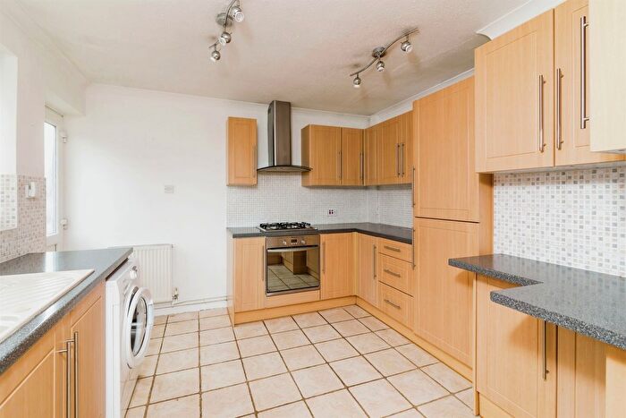 2 Bedroom Detached Bungalow For Sale In Greenacre Crescent, Lowestoft, NR32