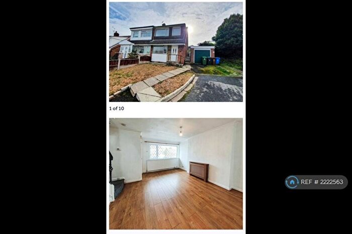 3 Bedroom Semi-Detached House To Rent In Lynmouth Close, Oldham, OL9