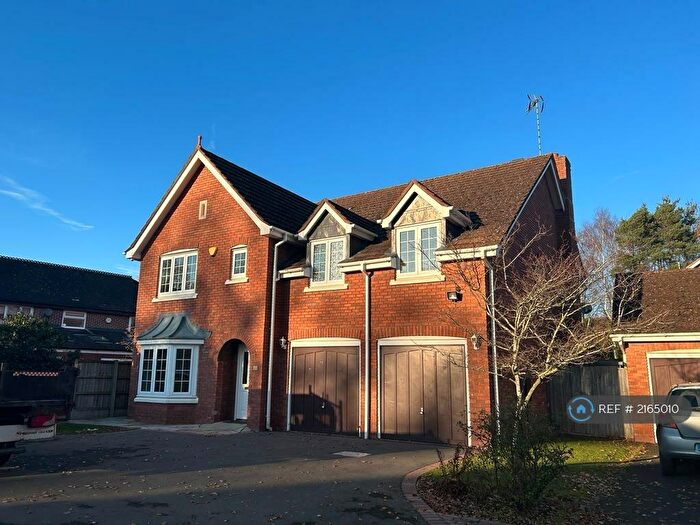 5 Bedroom Detached House To Rent In Highgrove, Coventry, CV4