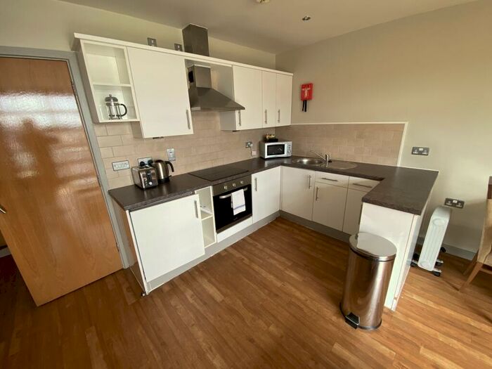 1 Bedroom Apartment To Rent In The Ice House, NG1