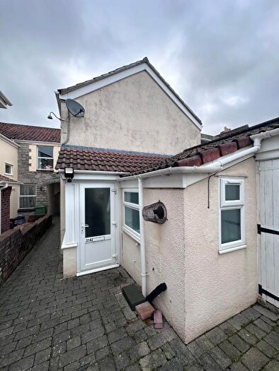 2 Bedroom Terraced House To Rent In West End, Street, BA16