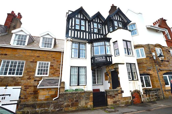 1 Bedroom Flat For Sale In The Parade, Sandsend, Whitby, YO21