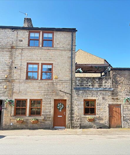 2 Bedroom End Of Terrace House For Sale In Keighley Road, Harden, Bingley, BD16