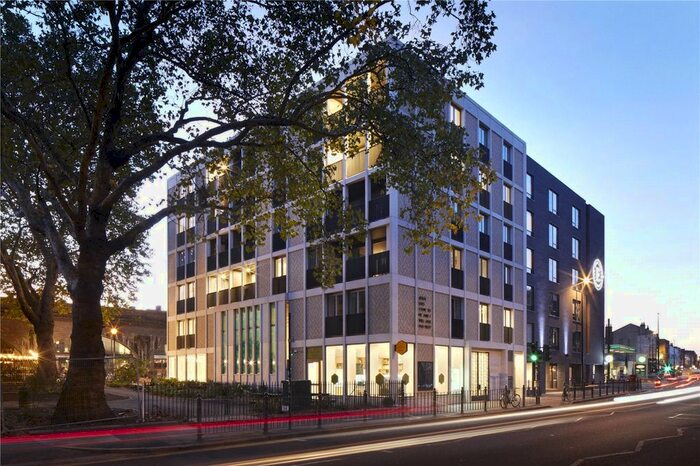 2 Bedroom Flat To Rent In Macpherson Apartments, Cambridge Heath Road, London, E2