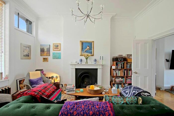 3 Bedroom Terraced House To Rent In Warwick Place, Little Venice, London, W9