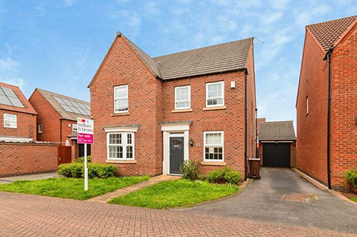 4 Bedroom Detached House For Sale In Alvina Gardens, Nottingham, NG8