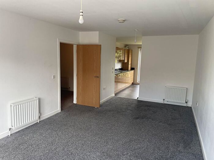 2 Bedroom Apartment To Rent In Flat, Paterson Place, Edinburgh, EH15