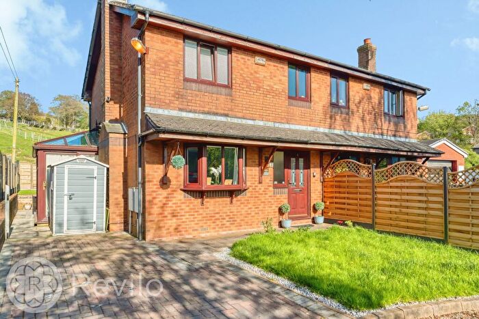 3 Bedroom Semi Detached House For Sale In Coupland Close, Whitworth, OL12