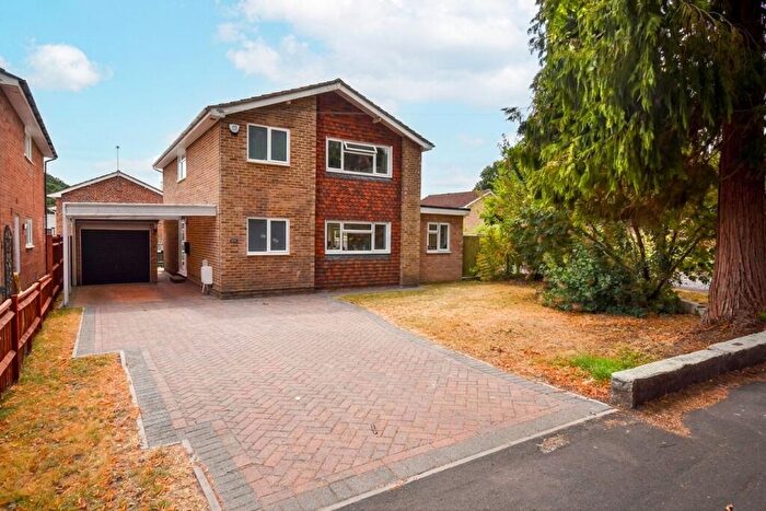 4 Bedroom Detached House For Sale In Brownhill Road, Chandler's Ford, SO53