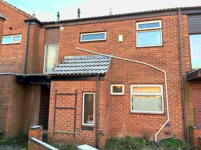 3 Bedroom Property To Rent In Healey Close, Nottingham, NG2