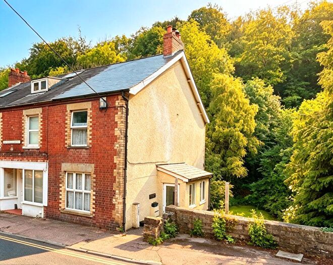 2 Bedroom End Of Terrace House For Sale In Central Lydbrook, Lydbrook, GL17