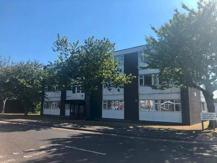 2 Bedroom Flat To Rent In Elsdon Avenue, Seaton Delaval, NE25