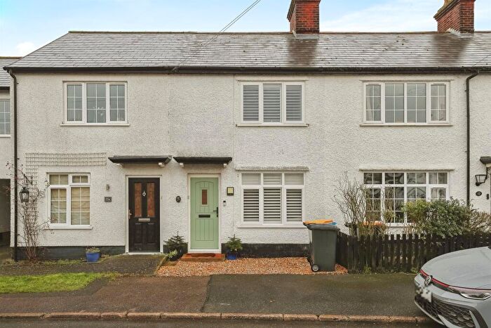 2 Bedroom Terraced House For Sale In High Street, Roxton, Bedford, MK44