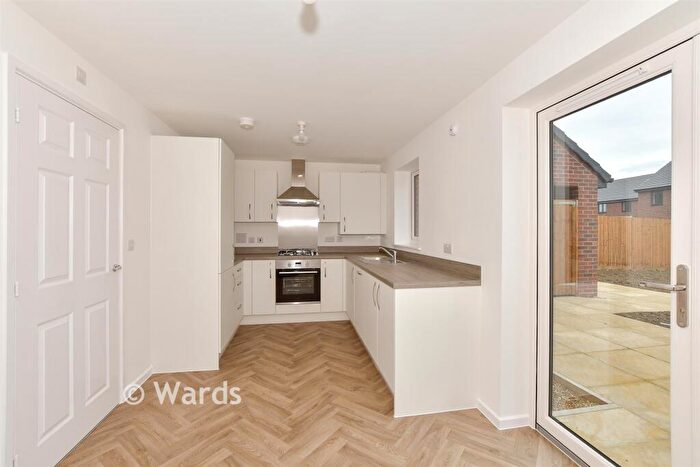 4 Bedroom Semi-Detached House For Sale In Salamanda Way, Minster On Sea, Sheerness, Kent, ME12