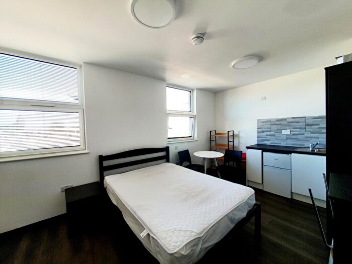 Studio To Rent In Parish Lane London, SE20