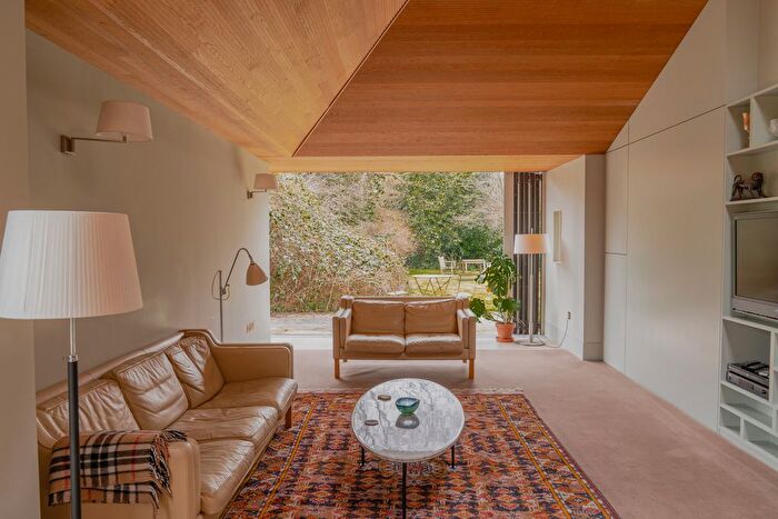 4 Bedroom Detached House For Sale In Kingston Lacy, Dorset, BH21