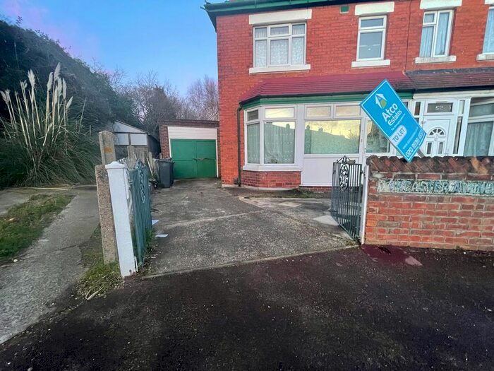 3 Bedroom End Of Terrace House To Rent In Lancaster Avenue, Barking, IG11