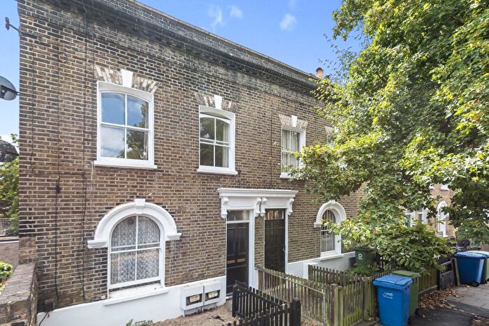 1 Bedroom Flat For Sale In Fort Road, London, SE1
