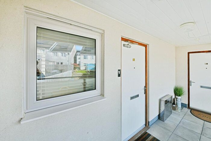 1 Bedroom Flat For Sale In Grassendale Avenue, Plymouth, PL2