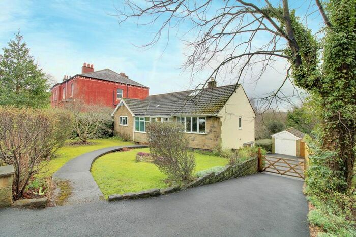 4 Bedroom Detached House For Sale In Leeds Road, Otley, LS21