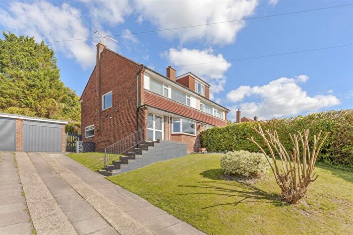 3 Bedroom Semi-Detached House For Sale In Merry Down, High Wycombe, HP13