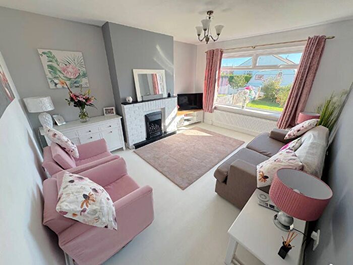 2 Bedroom Semi-Detached Bungalow For Sale In Pinewood Avenue, Thornton-Cleveleys, FY5