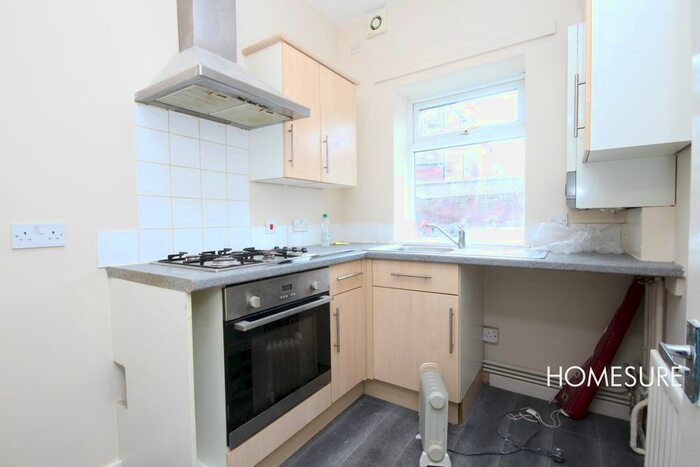 2 Bedroom Flat To Rent In Penkett Road, Wallasey CH45