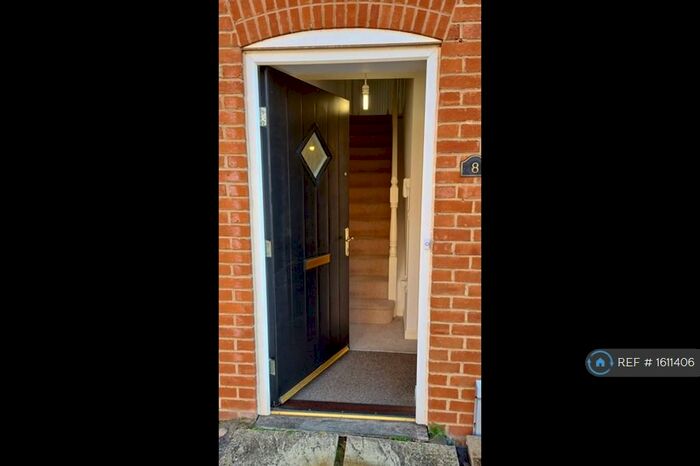 3 Bedroom Terraced House To Rent In Charles Pym Road, Aylesbury, HP19
