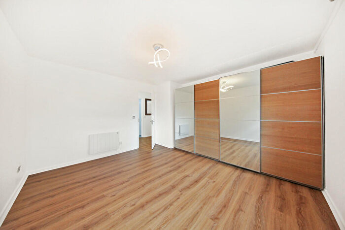 4 Bedroom Apartment To Rent In Dishforth Lane, London, NW9