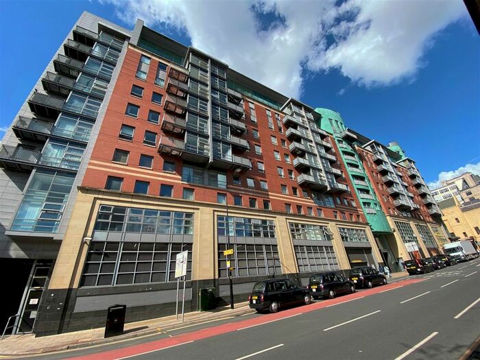 1 Bedroom Flat To Rent In Whitworth Street West, Manchester, M1