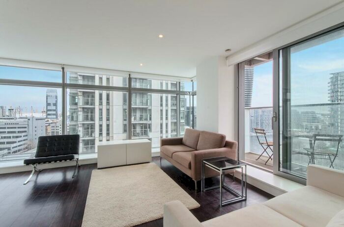 2 Bedroom Apartment To Rent In Pan Peninsula, Canary Wharf, E14